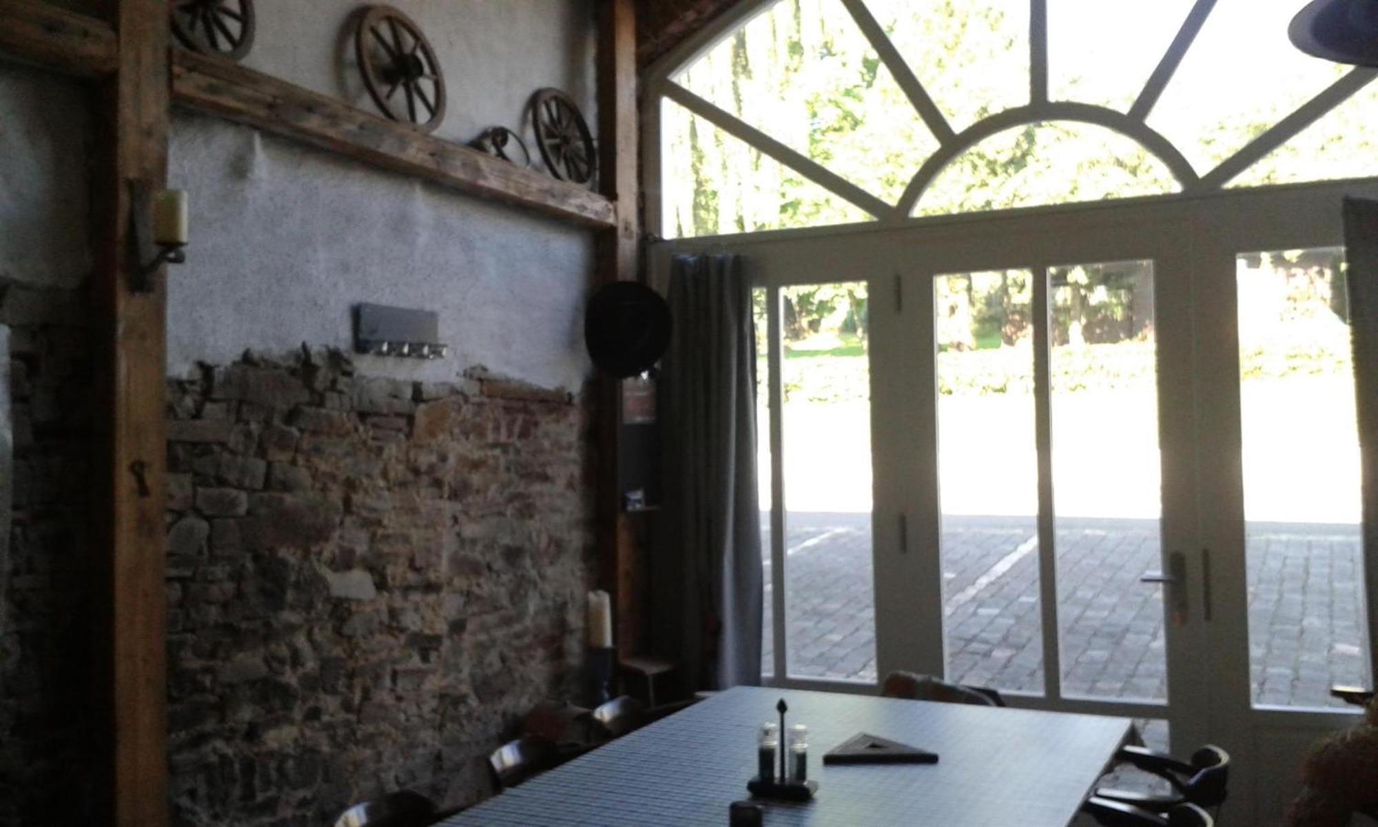 Isi-Hof Villa Schonfeld  ภายนอก รูปภาพ